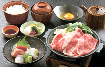 ▲蓼科牛すき鍋御膳