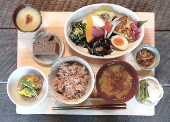 ▲取材時の「たねまき定食」