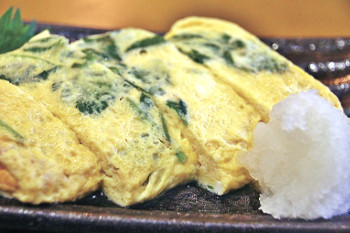 ▲だしがふわっと香る「だしまき玉子」(702円)