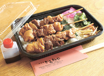 ▲特大焼き鳥弁当(680円)