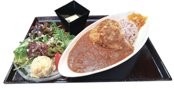 ▲「鹿カツカレー」(1000円)