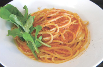 ▲パスタの一例「カニとトマトのクリームパスタ