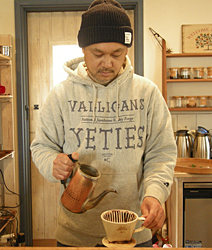 オーナーの黒澤進さん