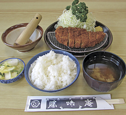 「ロースかつ定食」1400円