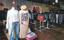 アンダー7plus店