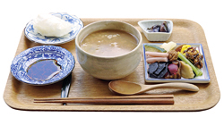 お茶がゆ(飲み物付きで千円)