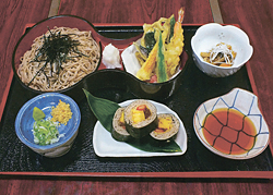 巻きそばセット(1250円)