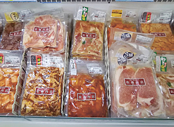 味付け肉シリーズは忙しい主婦にも人気。お土産にも◎