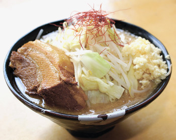 豚基本(842円)