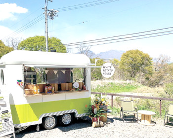 ▲キッチンカー「WHITE POTATO HOUSE」