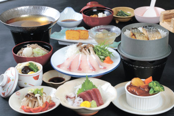 ▲3500円のお食事会プランは全11品