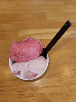 お店・ア・ラ・カルト=Felice Gelato（フェリーチェ ジェラート）