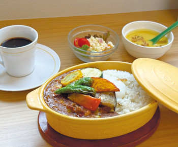 あの店この店＝ゆきまどテラス