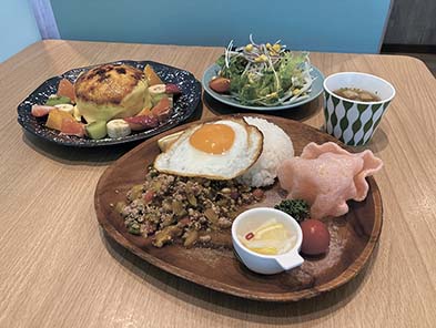 お店・ア・ラ・カルト＝瑞祥 Laundry & Cafe