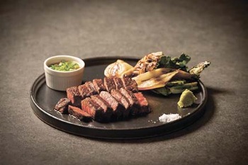 お店・ア・ラ・カルト＝信州鉄板ダイニング 季大（きだい）