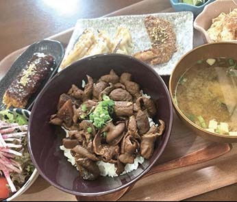 名古屋飯ランチ（１３５０円）